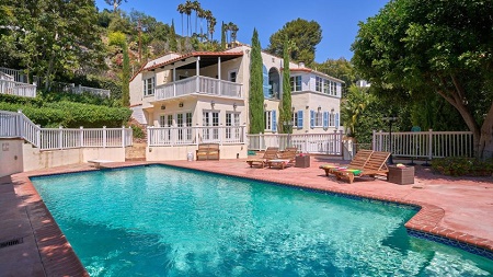The Picture of Chri's Beachwood Canyon Beautiful Home